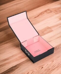 personalized-luxury-collapsible-foldable-boxes